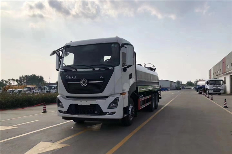 東風(fēng)天龍后八輪20噸噴霧車，國六綠化噴灑車